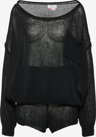 IZIA Loungewear in Black: front