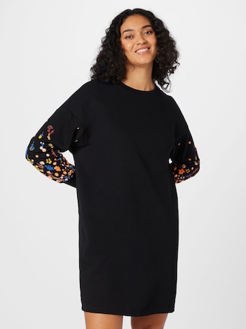 Robe 'CALLA' ONLY Carmakoma en noir : devant