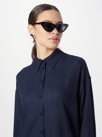 VILA ROUGE EDIT Blouse 'FIONA' in Blauw
