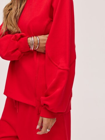 Kamila Šikl Sweatshirt in Rood