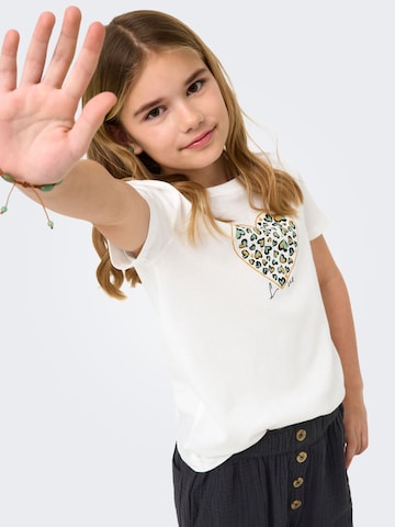 ONLY GIRLS - Camiseta 'KOGLany-Nina' en blanco