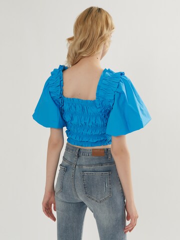 Influencer Bluse in Blau