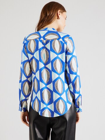 Emily Van Den Bergh - Blusa en azul