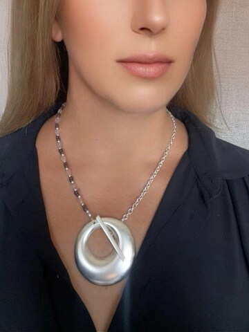 Gloria Mago Necklace 'MyHole' in Silver: front