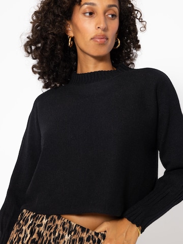 SASSYCLASSY Oversized Sweater in Black