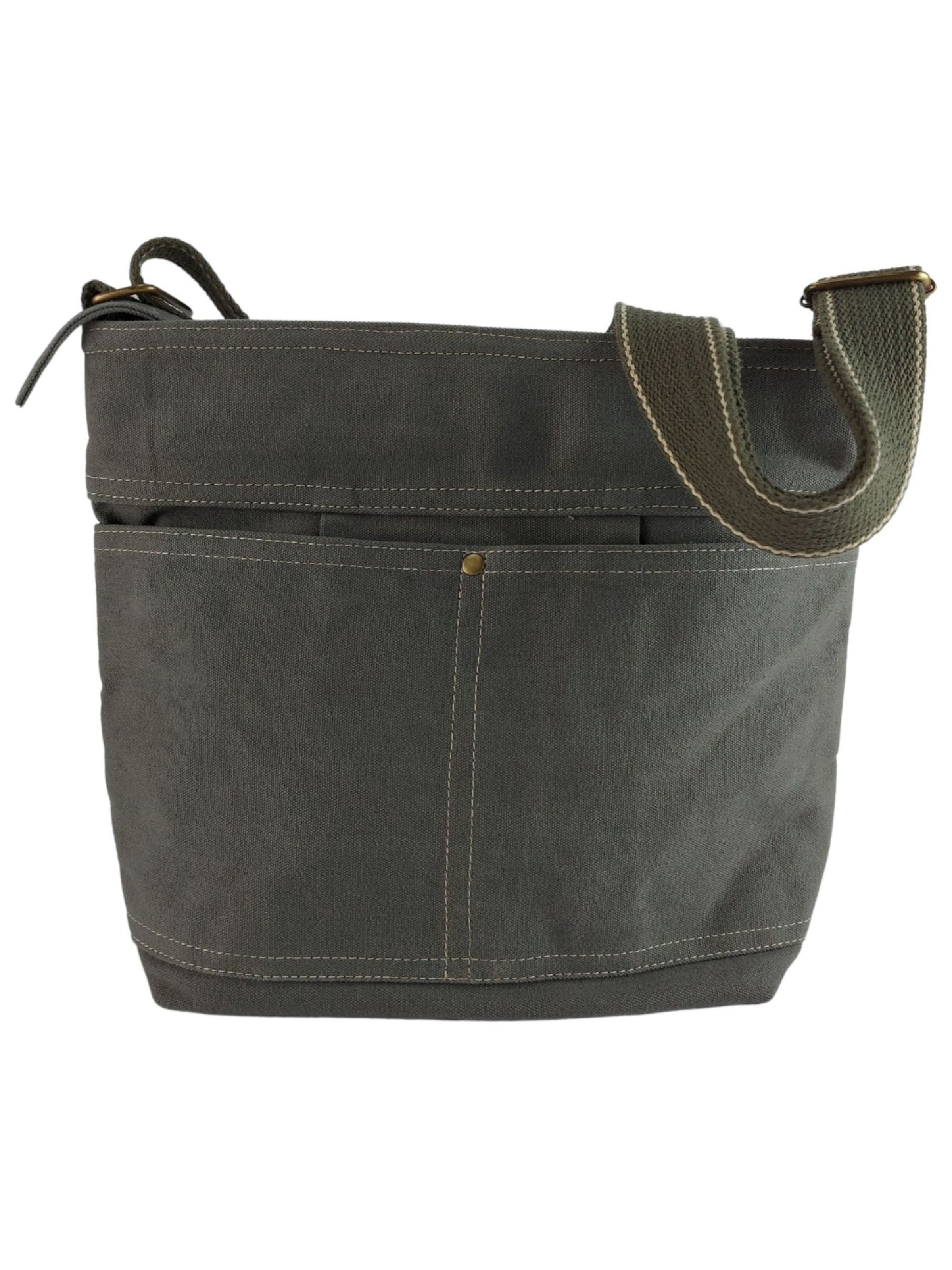 DOMELO Umhängetasche 'Domelo' in Grün: Vorderseite