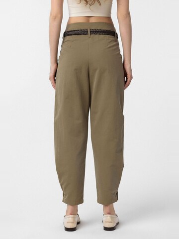 Antioch Tapered Élére vasalt nadrágok 'Giada' - zöld