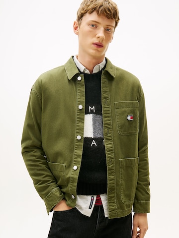 Coupe regular Chemise Tommy Jeans en vert : devant