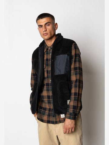 Fat Moose Vest 'Wood' in Black: front