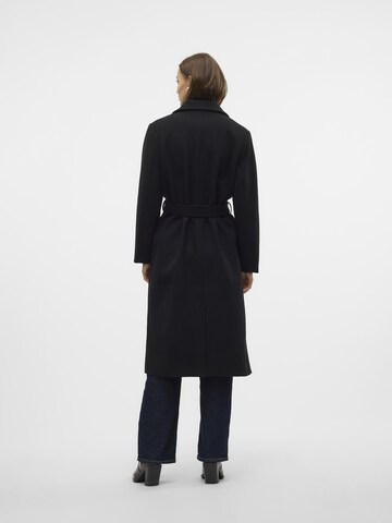 VERO MODA Vinterfrakke 'NORR' i sort