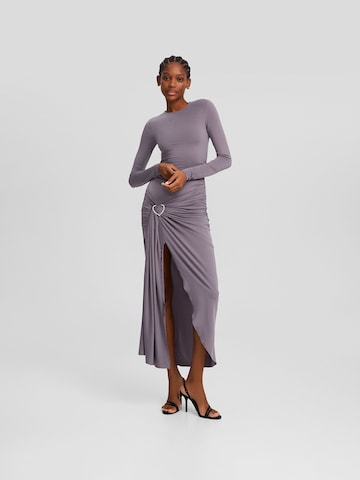 Bershka Kleid in Grau