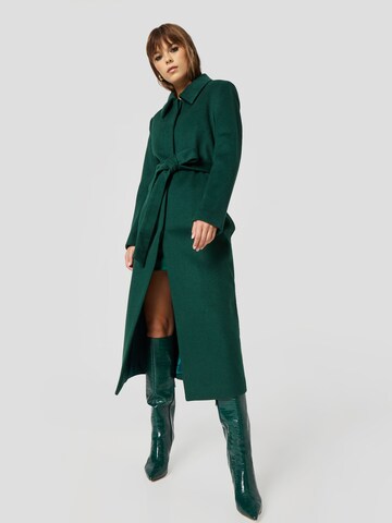 Cappotto di mezza stagione 'Inken' di Katy Perry exclusive for ABOUT YOU in verde: frontale