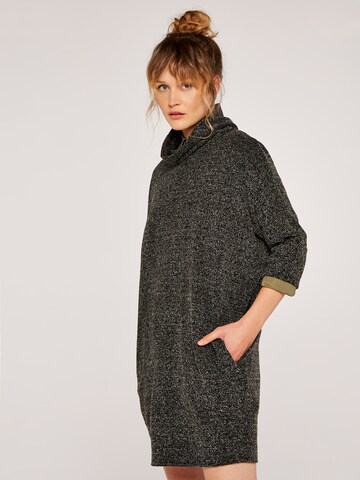 Robe oversize Apricot en noir