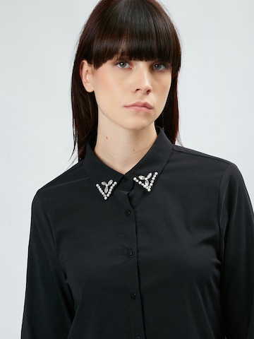 Camicia da donna di Influencer in nero
