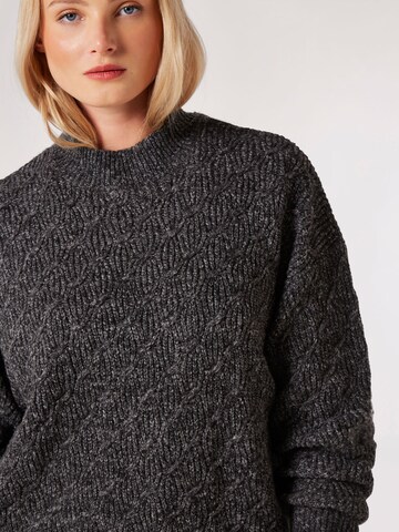 Apricot Plaited Knit Mock Neck Jumper ' ' in Grau