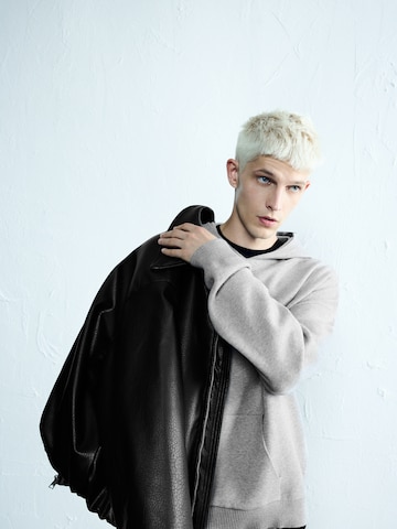 Sweat-shirt Pull&Bear en gris