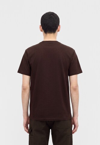 Carhartt WIP Μπλουζάκι 'Chase' σε καφέ