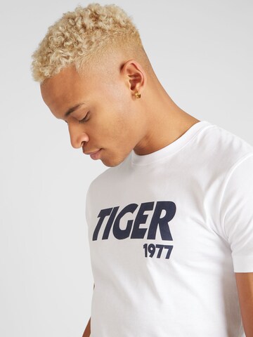 Tiger of Sweden - Camiseta 'DILLAN' en blanco