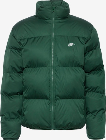 Nike Sportswear Winterjas 'NSW Club' in Groen: voorkant