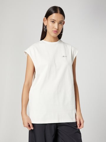 T-shirt 'Gina' millane en blanc : devant
