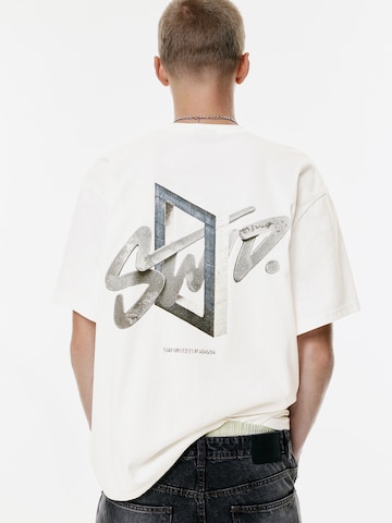 T-Shirt 'STWD' Pull&Bear en blanc : devant