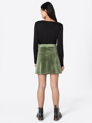 Traffic People Skirt 'Charade' in Green