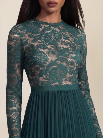 APART Kleid in Grün