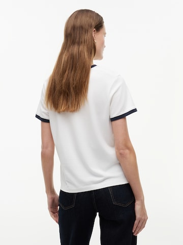 TOMMY HILFIGER Μπλουζάκι σε λευκό