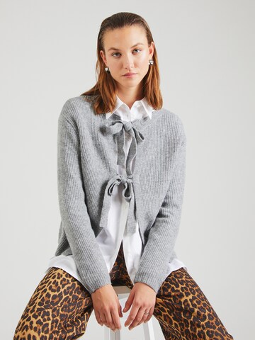 PIECES Strickjacke in Grau: Vorderseite