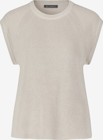 Betty Barclay Sweater in Beige: front