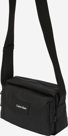 Calvin Klein Чанта за през рамо тип преметка 'Must' в черно / бяло, Преглед на продукта