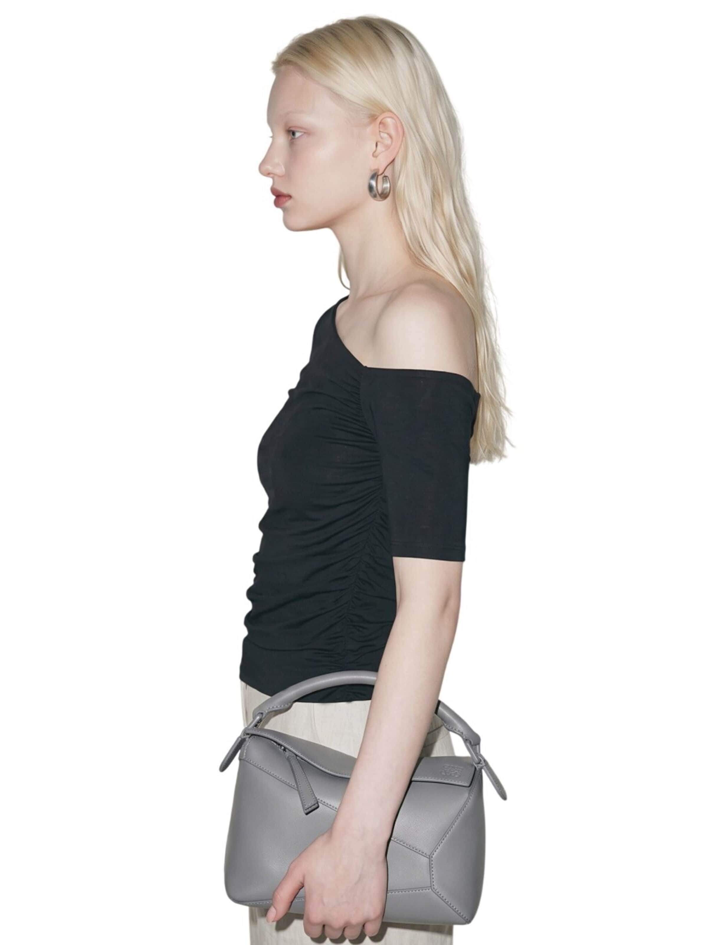 Alexa Dash Shirt‌ in Schwarz