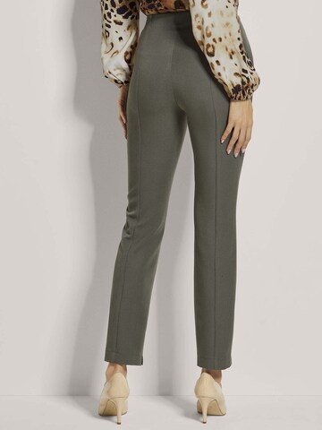 Coupe slim Pantalon MADELEINE en vert
