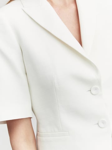 Blazer 'Seleni' TATUUM en blanc
