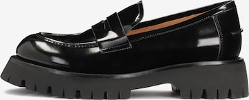 Kazar Studio - Mocassins em preto: frente