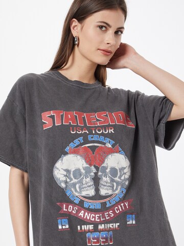 T-shirt Nasty Gal en gris