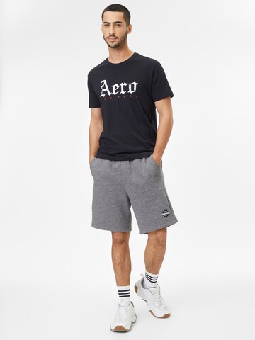 AÉROPOSTALE Regular Shorts in Grau