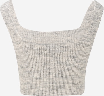 Pieces Petite Knitted Top 'AMALIE' in Grey
