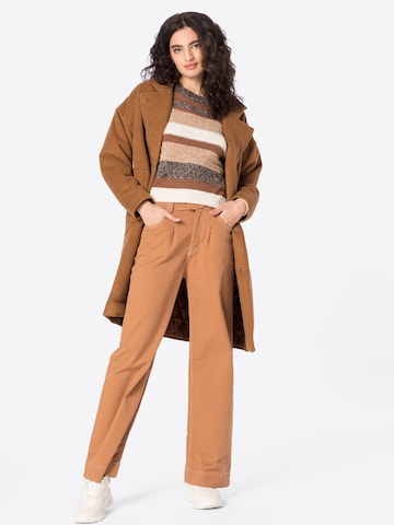 Manteau mi-saison 'Gutha' minimum en marron