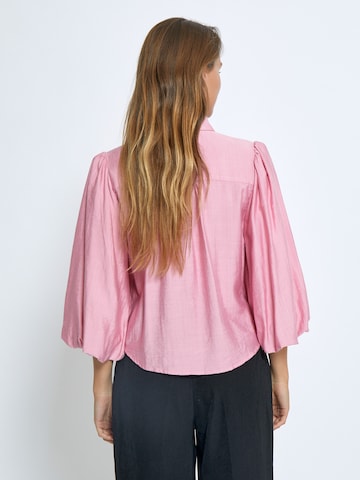 Peppercorn Blouse 'Gatty' in Roze
