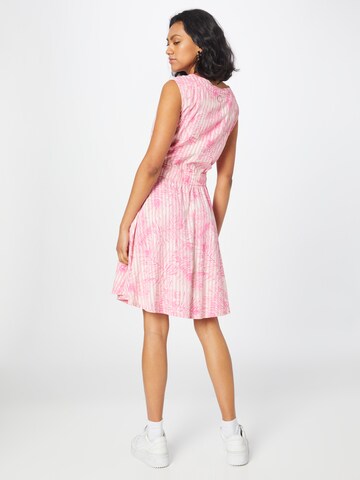 Robe d’été 'Scarlett' Alife and Kickin en rose