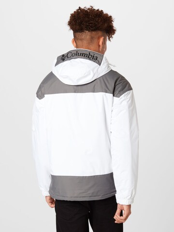 Veste outdoor 'Challenger' COLUMBIA en blanc