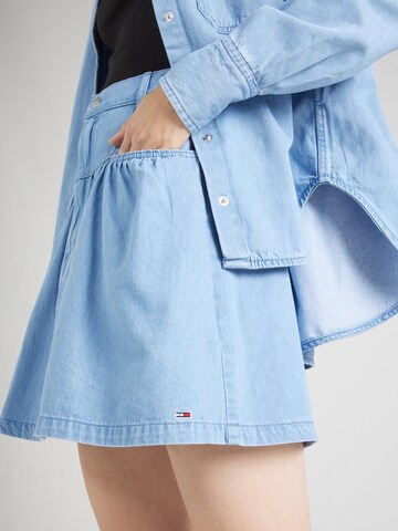 Tommy Jeans - Falda en azul