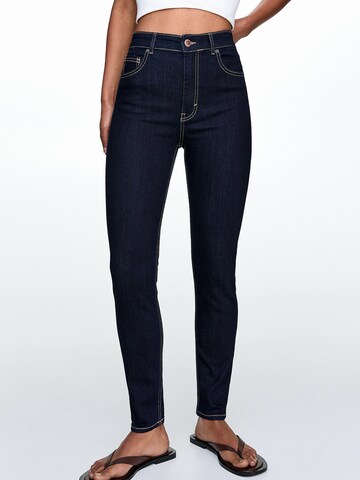 Pull&Bear Skinny Fit Дънки в синьо: отпред