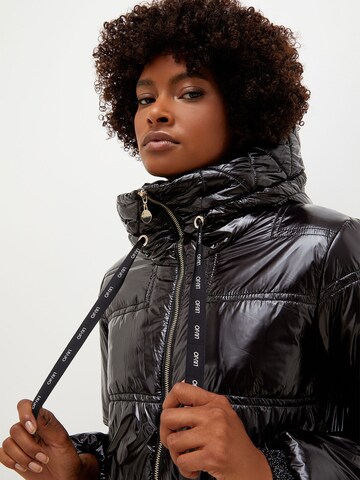 Cappotto invernale di Liu Jo in nero