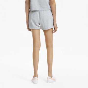 PUMA Regular Sportshorts in Grau