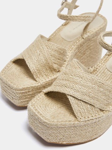 Sandales Pull&Bear en beige