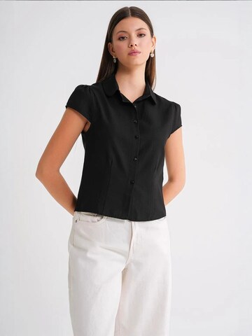 MixRay - Blusa em preto