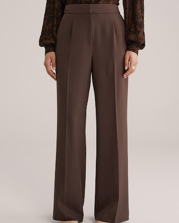 Wide leg Pantaloni con pieghe di WE Fashion in marrone: frontale