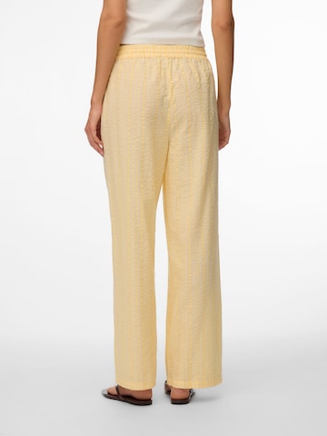 VERO MODA regular Bukser 'VMELENA' i gul